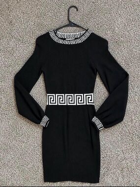 Love Always by FCT Black Greek Key Long Sleeve Knit Sweater Dress M